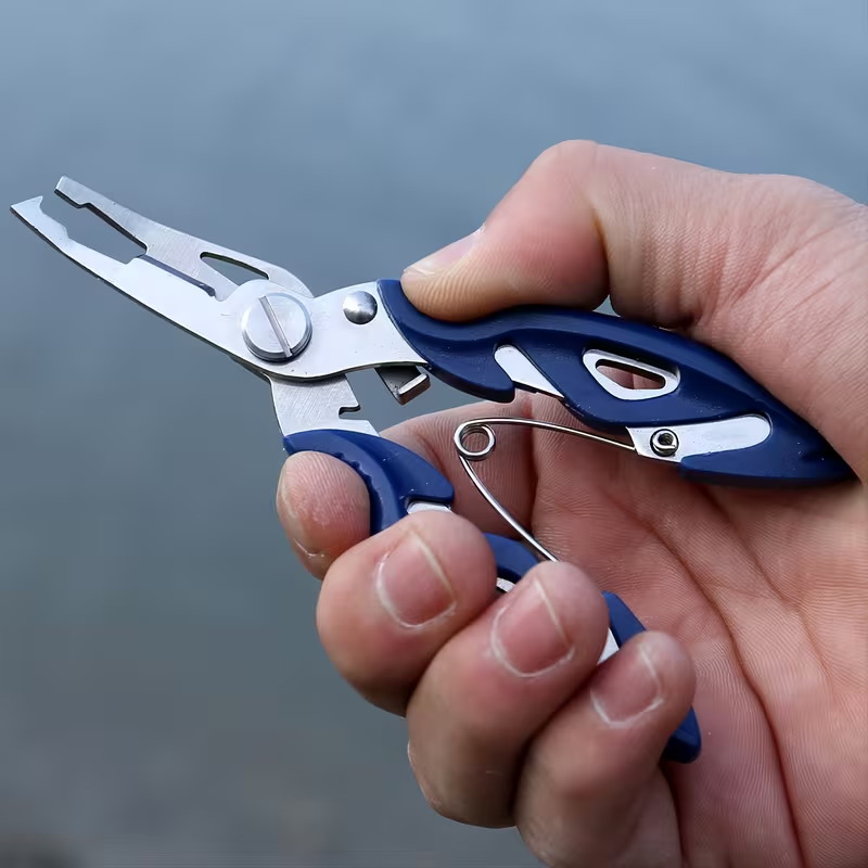 Multifunctionele vistang Geree - Fishing Hook Remover recensie en prijs